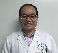 魏启明