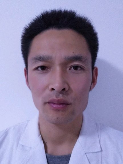 张伟