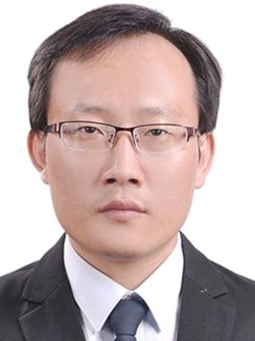 李越