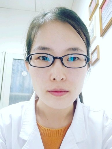 李苗苗