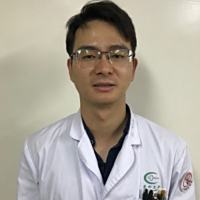 潘雄