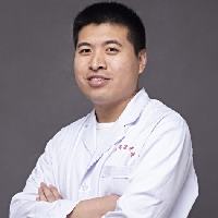 张亚飞