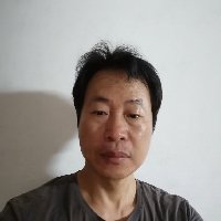 石尧机医生