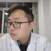 杨雷