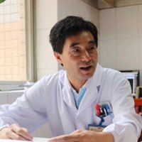 尹华发医生