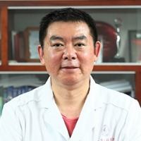张玉强
