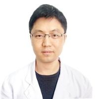 王亮