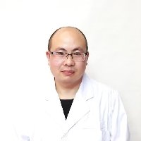 邓德权医生