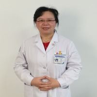 李巍
