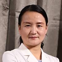 万雅群