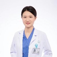 李月