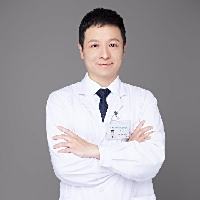 李勇