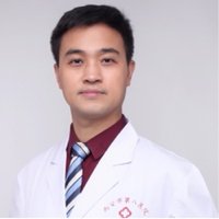 杨明博