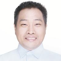 李智伟