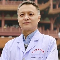 易凡