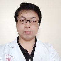 阴俊伟