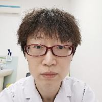 荣健