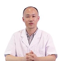 吕成超
