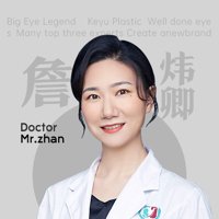 詹炜卿