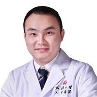 毛张凡