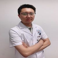 李辉