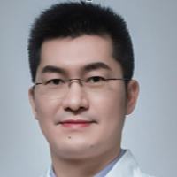 黄俏庭