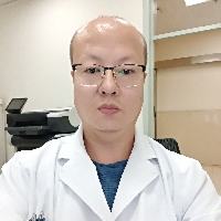 李鑫