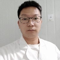 严大伟