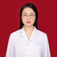 王霞