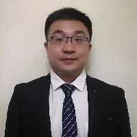 岳英杰