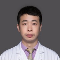 何龙