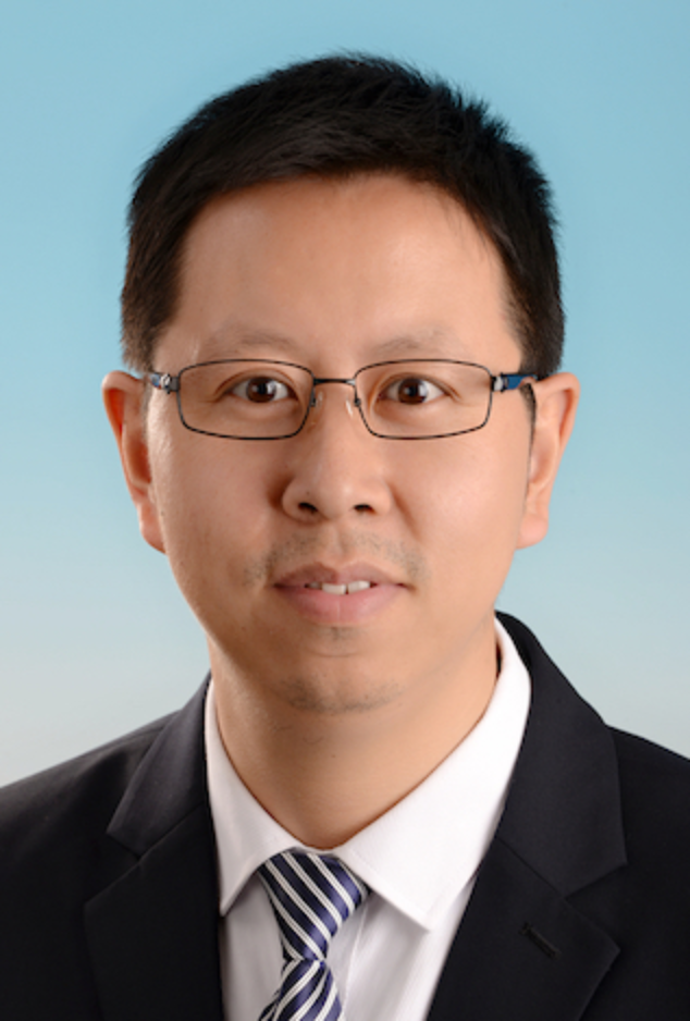 李伟