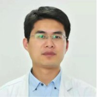 潘旭峰医生