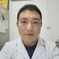 董新宇