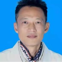 潘博