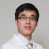 李伟