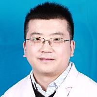 梁明