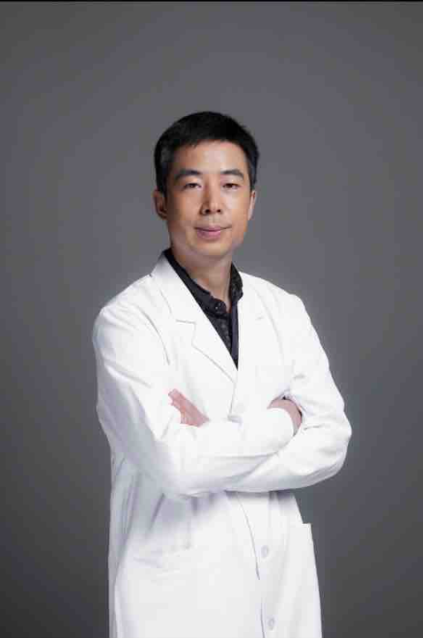 潘博