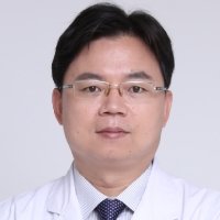 侯森林医生