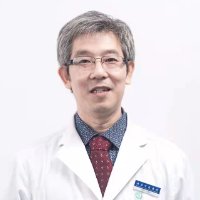 周鹰