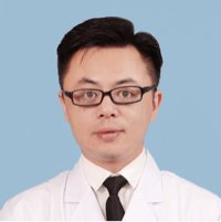郑泓斌医生