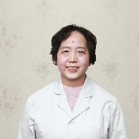 袁先英