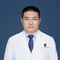 李卿英