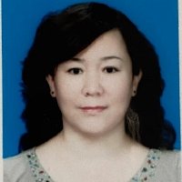 米娜娃尔·玉努斯医生