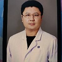 钟琰