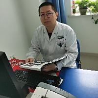 谢伟