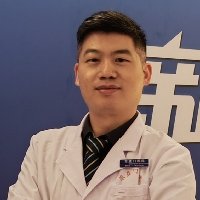 曹柏龙医生