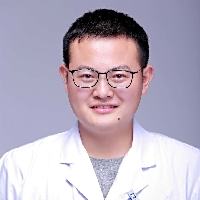 李龙春