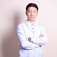 丛春雷