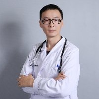 闫明